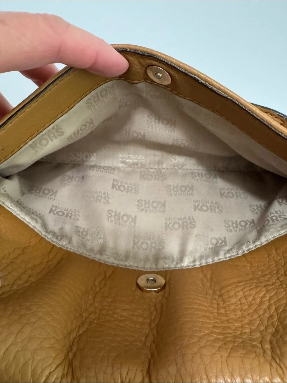 Michael Kors Fulton 38S3XFTF1L Tan Pebbled Leather Small Flap Chain Shoulder Bag
